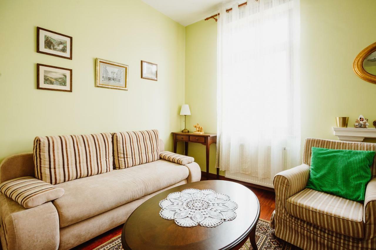 100% Cracovian Traditional Apartment Exterior foto